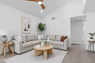 Photo #3: 6903521 Listing 