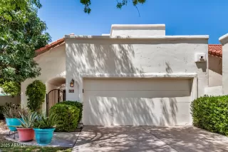 Photo #1: 6903783 Listing