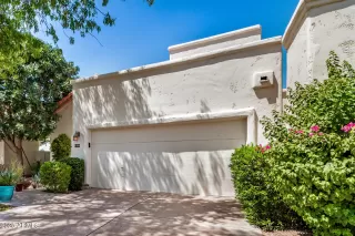 Photo #4: 6903783 Listing