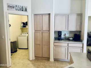 Photo #3: 6903983 Listing 