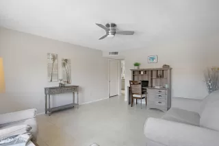 Photo #6: 6904047 Listing