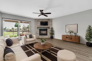 Photo #2: 6904205 Listing 