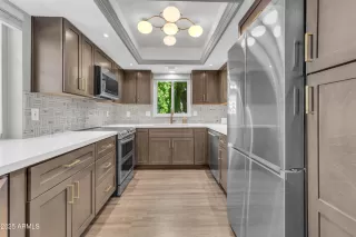 Photo #4: 6904205 Listing 