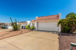 Photo #4: 6904499 Listing