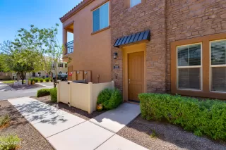 Photo #2: 6904552 Listing