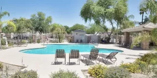 Photo #3: 6904645 Listing