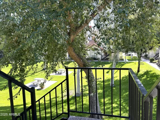 MLS: 6904900 Condo For Sale