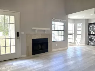 Photo #1: 6904900 Listing 