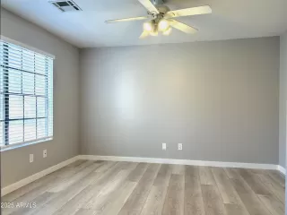 Photo #5: 6904900 Listing 