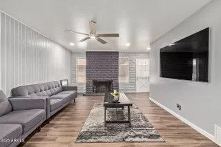 Photo #4: 6904921 Listing 