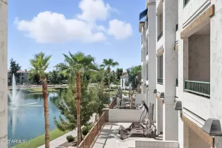 Photo #5: 6904927 Listing 