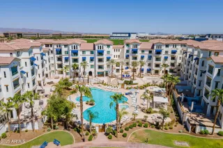 Photo #6: 6904927 Listing 