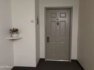 Photo #1: 6905052 Listing 