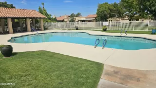 Photo #3: 6905173 Listing 