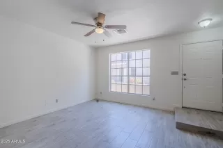 Photo #3: 6905239 Listing