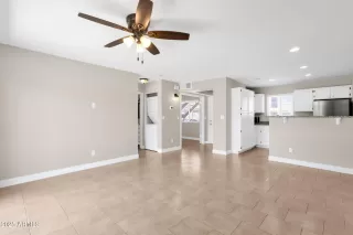 Photo #5: 6905692 Listing 