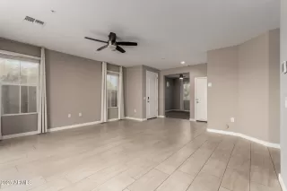 Photo #4: 6905946 Listing 