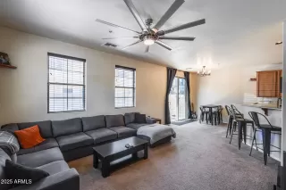 Photo #3: 6906100 Listing 