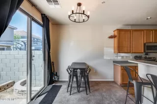 Photo #4: 6906100 Listing 