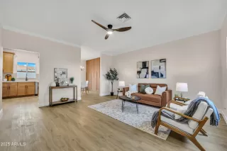 Photo #2: 6906312 Listing