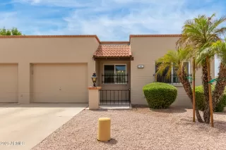 Photo #1: 6906342 Listing 