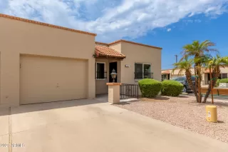 Photo #2: 6906342 Listing 