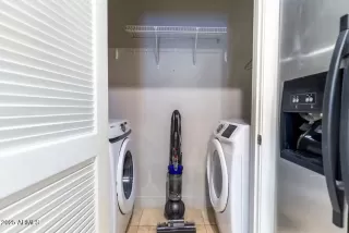 Photo #5: 6906728 Listing 