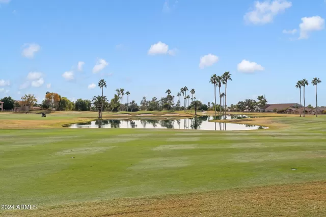 MLS: 6907539 Condo For Sale