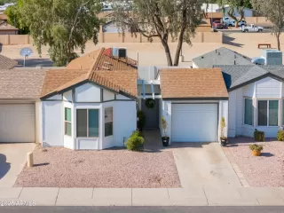 Photo #2: 6908645 Listing