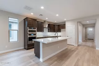 Photo #2: 6908798 Listing 