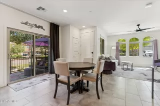 Photo #3: 6908805 Listing 