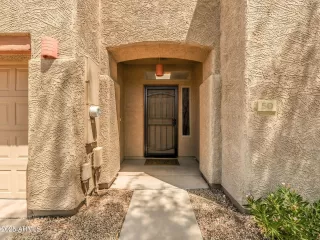 Photo #1: 6908819 Listing 