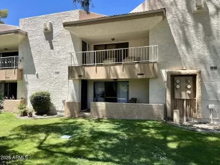 Photo #6: 6909237 Listing 