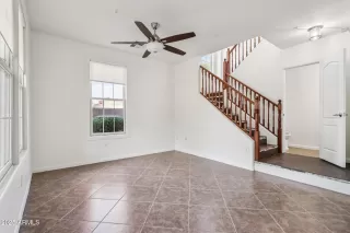 Photo #6: 6909255 Listing