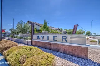 Photo #2: 6909265 Listing 