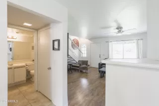 Photo #3: 6909270 Listing