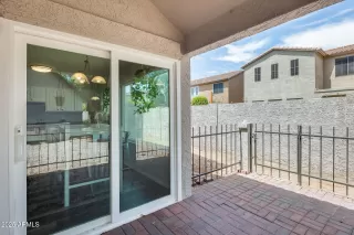 Photo #3: 6909451 Listing 