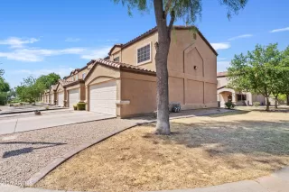 Photo #4: 6909647 Listing