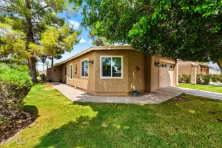 Photo #2: 6909708 Listing