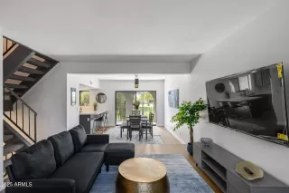 Photo #1: 6910047 Listing 