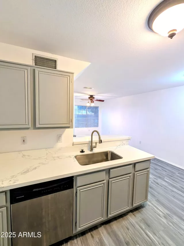 MLS: 6910359 Condo For Sale