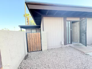 Photo #2: 6910458 Listing 