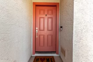 Photo #3: 6910598 Listing