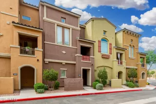 Photo #1: 6910702 Listing