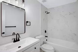 Photo #1: 6910740 Listing