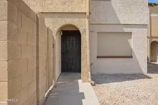 Photo #5: 6910740 Listing