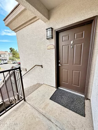 Photo #4: 6911068 Listing 