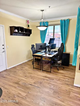 Photo #6: 6911068 Listing 