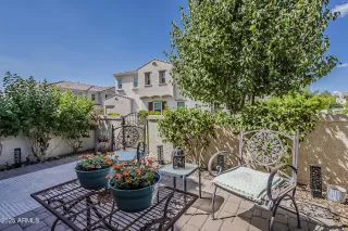 Photo #4: 6911156 Listing 