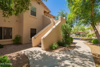 Photo #5: 6911385 Listing